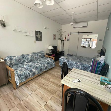 Ezeiza 1 Nuestro Lugar A 15 Minutos Del Aeropuerto Tranfer Opcional Desde Y Al Aeropuerto De Ezeiza Las 24 Horas Pet Friendly Экстерьер фото