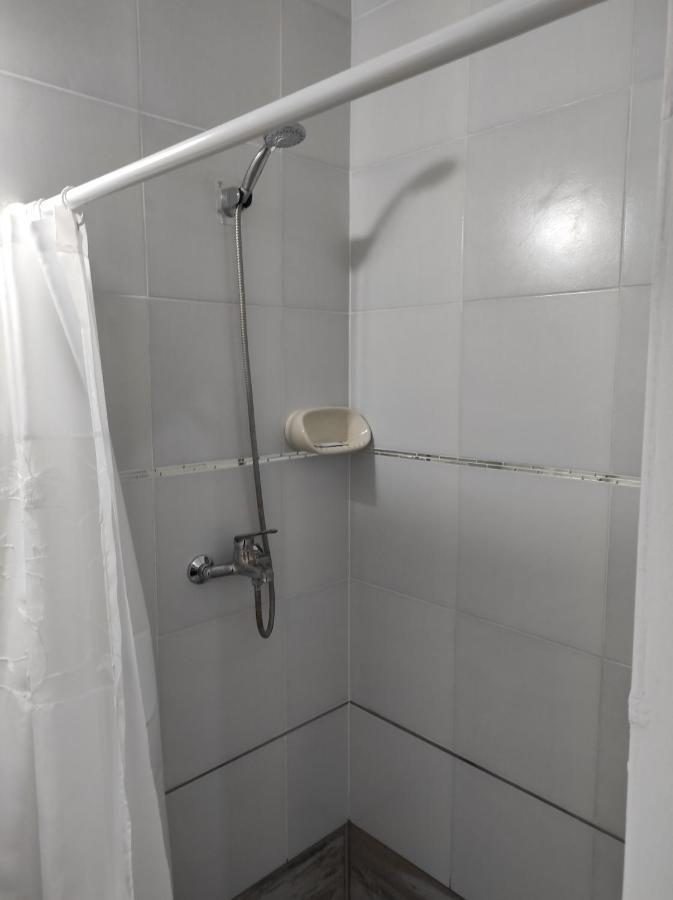 Ezeiza 1 Nuestro Lugar A 15 Minutos Del Aeropuerto Tranfer Opcional Desde Y Al Aeropuerto De Ezeiza Las 24 Horas Pet Friendly Экстерьер фото