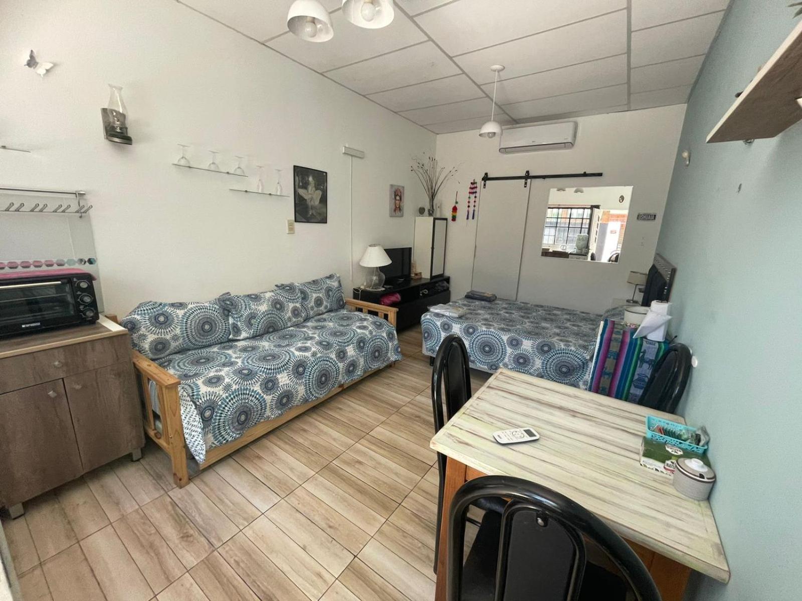 Ezeiza 1 Nuestro Lugar A 15 Minutos Del Aeropuerto Tranfer Opcional Desde Y Al Aeropuerto De Ezeiza Las 24 Horas Pet Friendly Экстерьер фото