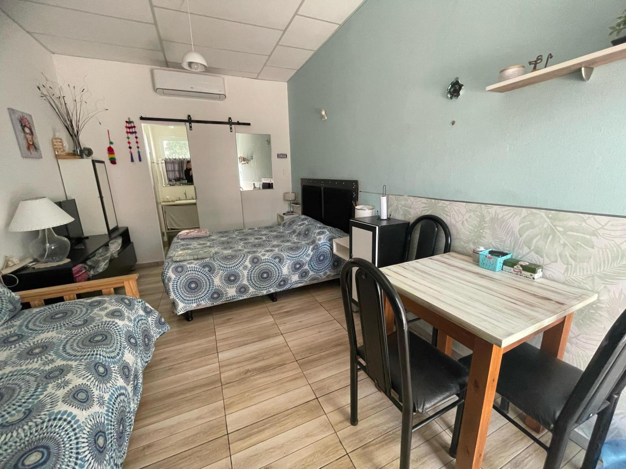 Ezeiza 1 Nuestro Lugar A 15 Minutos Del Aeropuerto Tranfer Opcional Desde Y Al Aeropuerto De Ezeiza Las 24 Horas Pet Friendly Экстерьер фото